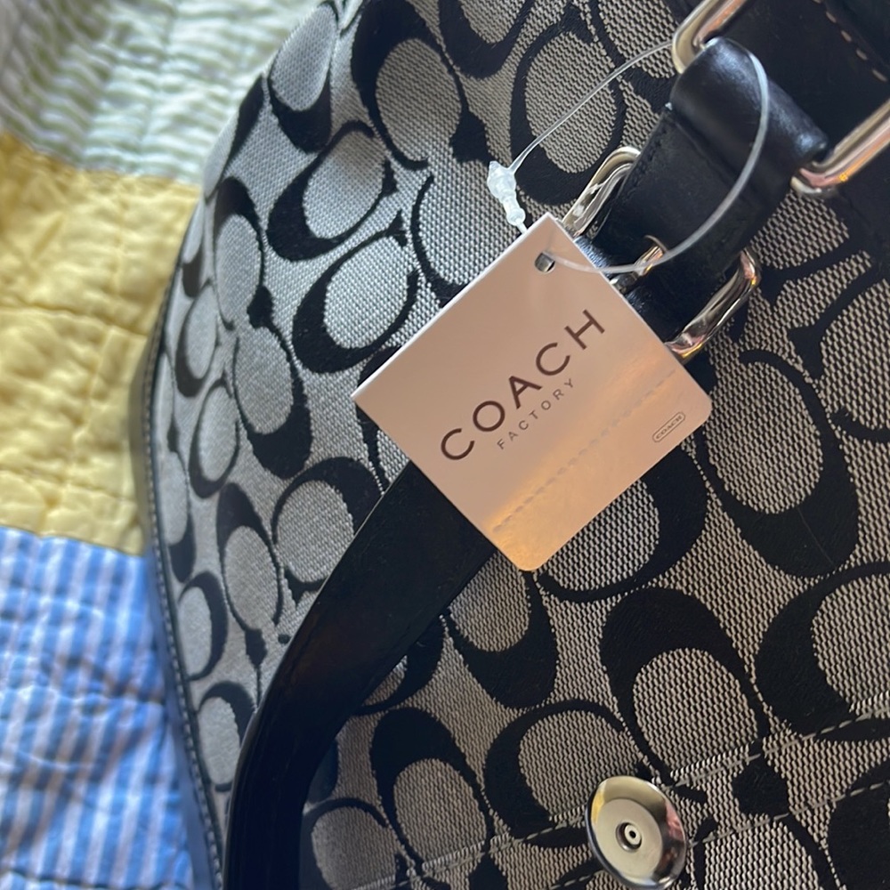 BRAND NEW Coach bag with tags - Picture 5 of 6